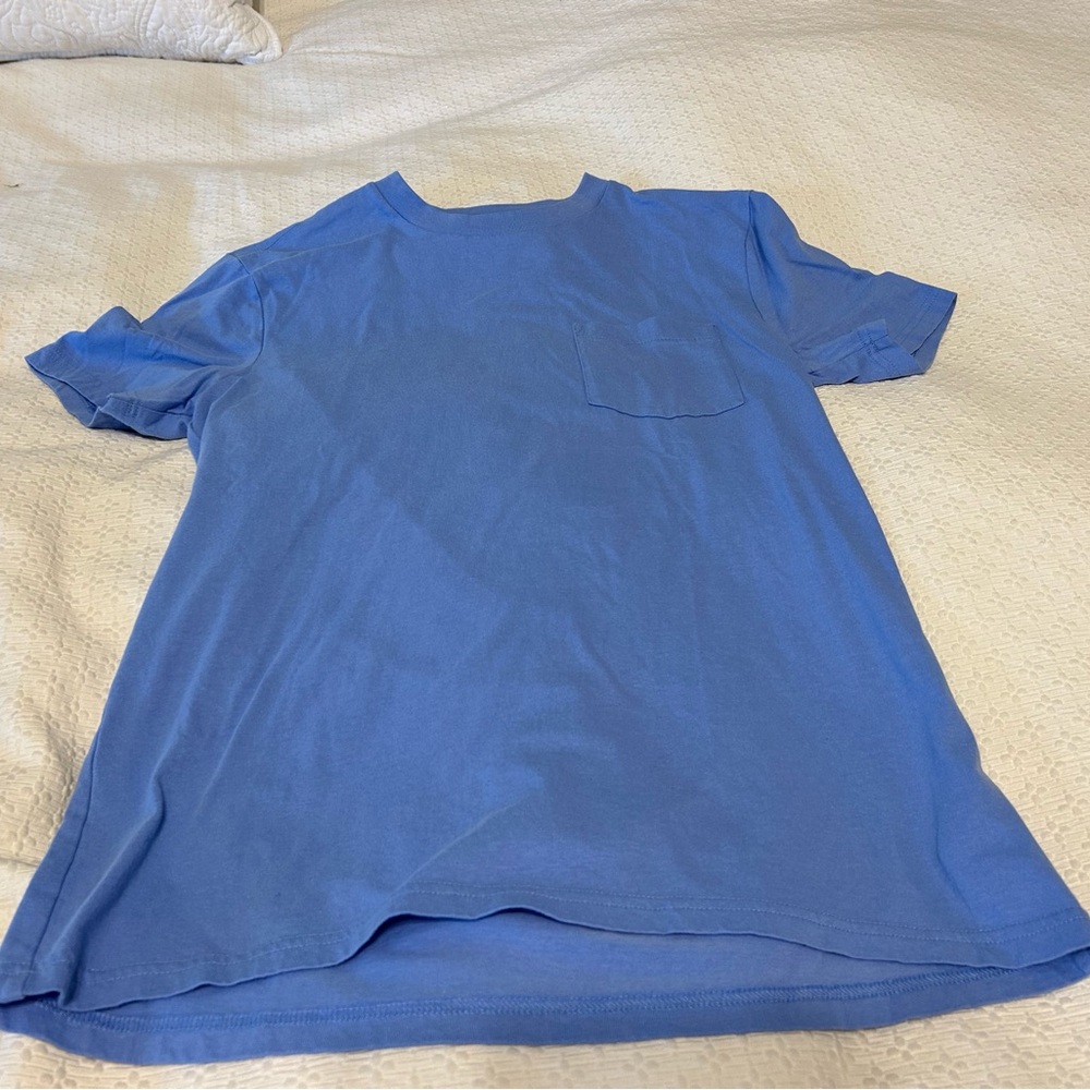 GAP new without tags standard fit pockets tee size men’s small